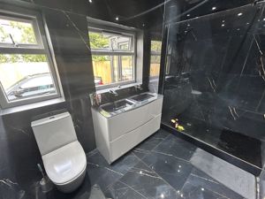 Photo 7- click for photo gallery